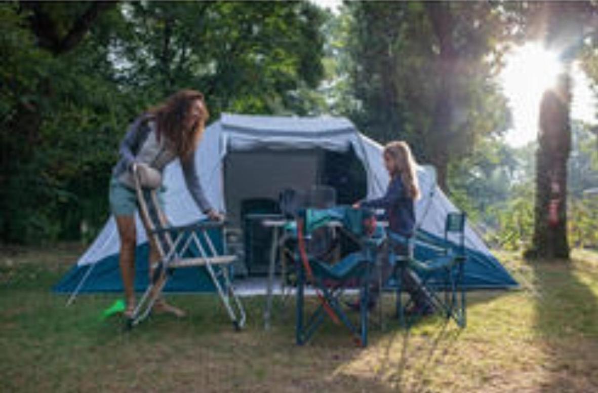 Les Hortensias Grande Tente Familiale Deux Chambres Et Sejour Vue Mer Sur Camping Nature Plestin-les-Grèves Eksteriør bilde