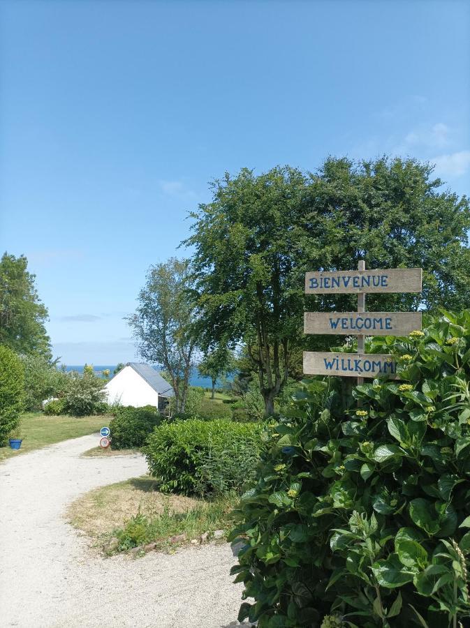 Les Hortensias Grande Tente Familiale Deux Chambres Et Sejour Vue Mer Sur Camping Nature Plestin-les-Grèves Eksteriør bilde